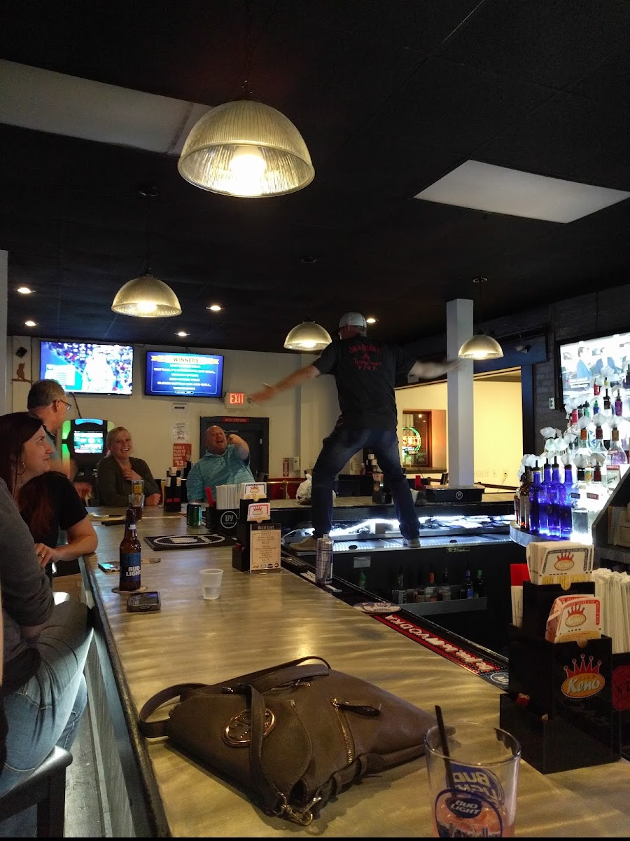 Keetons Restaurant & Sports Bar